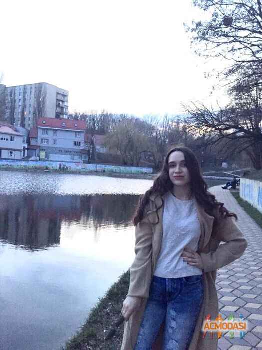 Маргарита Виталиевна Комисаренко фото №1326786. Завантажено 22 Листопада 2018