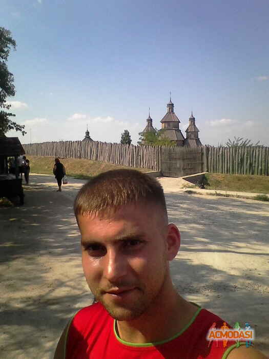 Олег Михайлович Шарапанивський фото №1130848. Завантажено 05 Листопада 2017
