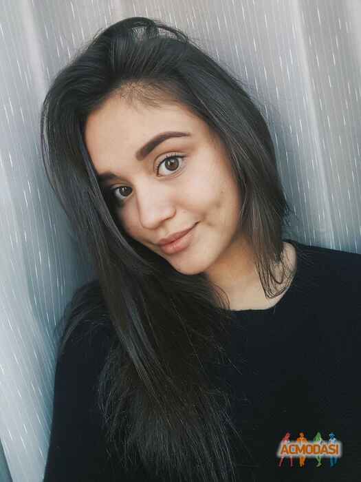 Крістіна Костянтинівна Рижикова фото №1186125. Завантажено 14 Лютого 2018