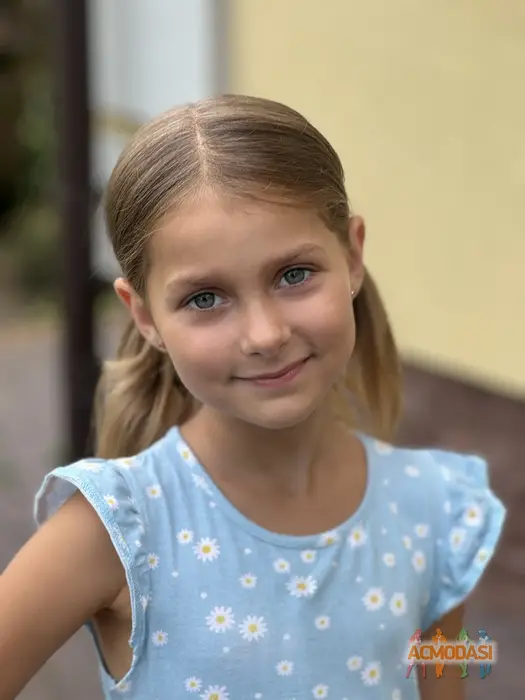 Полина Денисовна  фото №1747279. Завантажено 16 Вересня 2025