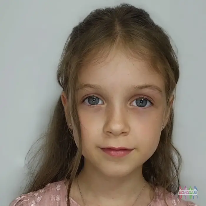 Злата Віталіївна Бондар фото №1746980. Завантажено 08 Вересня 2025