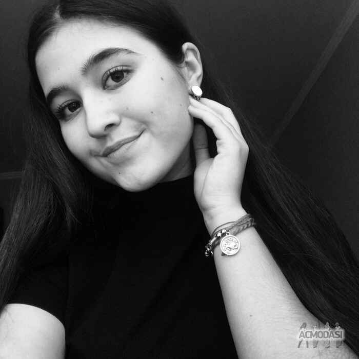 Юлія Валеріївна Гречанюк фото №1035837. Завантажено 25 Березня 2017