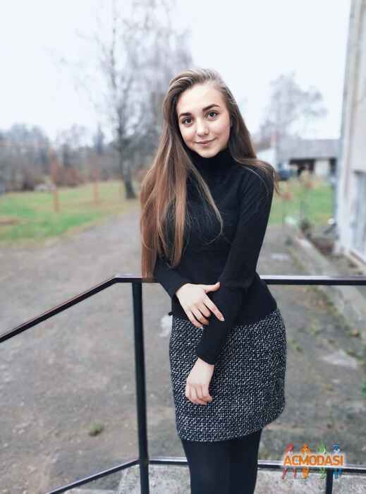 Катюша Павлівна Головач фото №1535743. Завантажено 04 Червня 2020