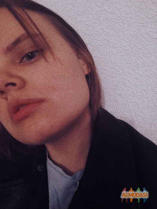 Simona  Madai фото №1335990. Завантажено 10 Грудня 2018