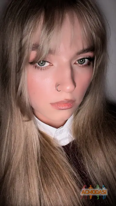 amina   фото №1751451. Завантажено 09 Січня 2026