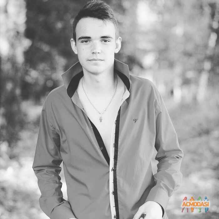 Юрій Лозінський Олександрович фото №1047580. Завантажено 26 Квітня 2017