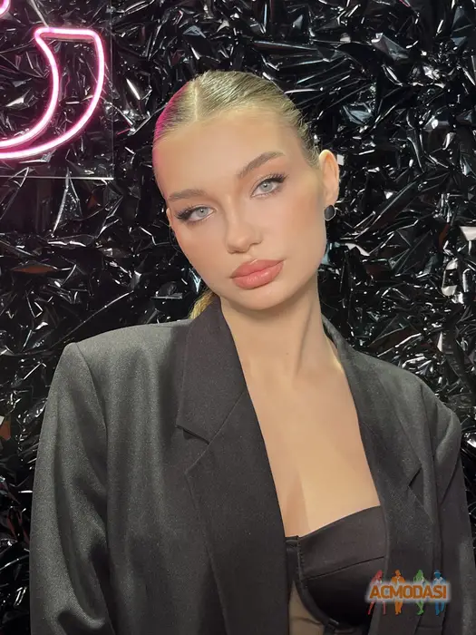 Diana  Wolfram фото №1752805. Завантажено 13 Лютого 2026