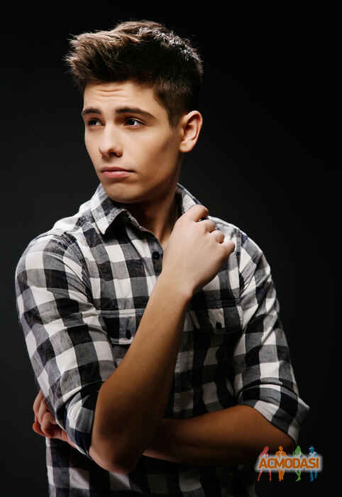 Андрей Андреевич Омельченко фото №154068. Завантажено 22 Лютого 2012