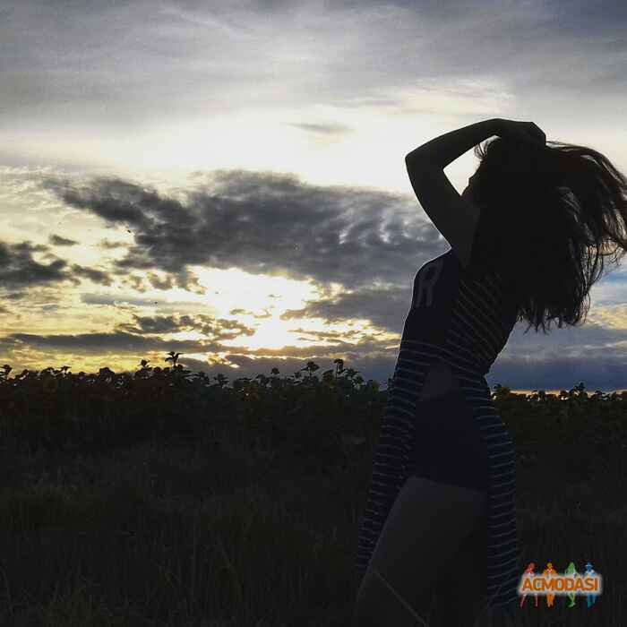 Вікторія Романівна Олійник фото №1058390. Завантажено 25 Травня 2017