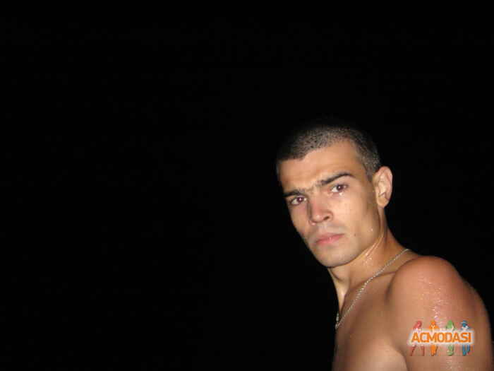 Роман  Назаров фото №1055704. Завантажено 18 Травня 2017