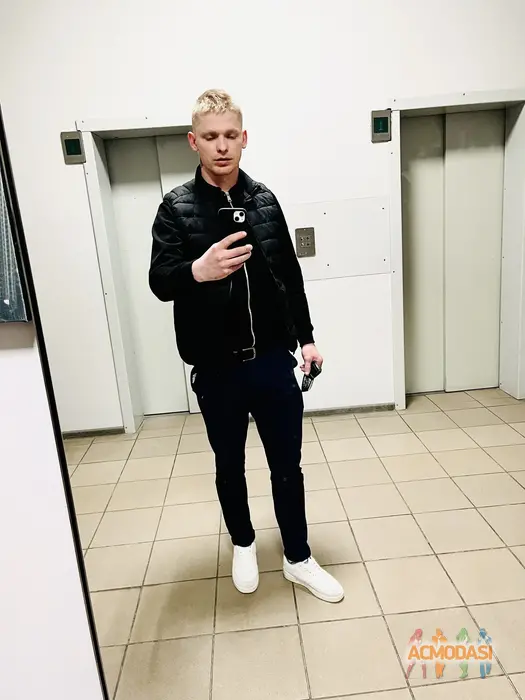 Andrii  Holub фото №1741427. Завантажено 27 Березня 2025