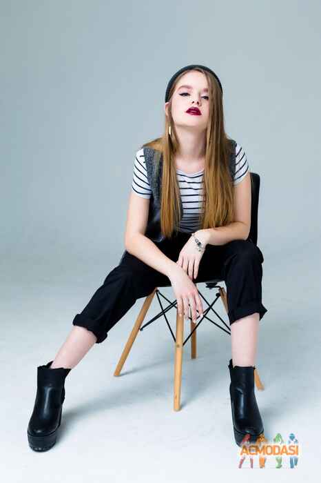 Кристина Олеговна Зиниченко фото №872996. Завантажено 27 Січня 2016