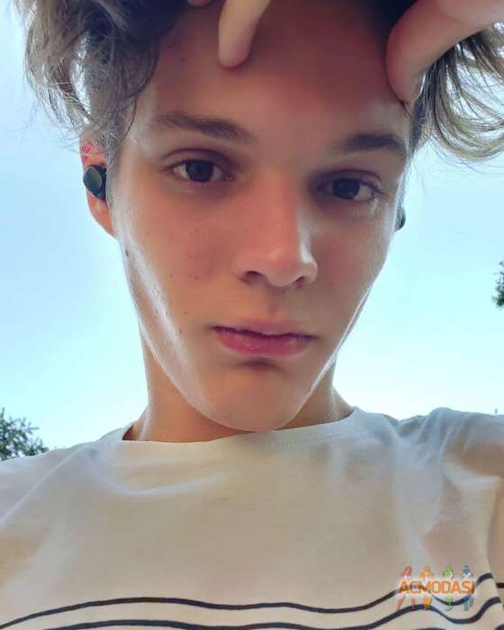 Артем Іванович  фото №1684032. Завантажено 15 Лютого 2022