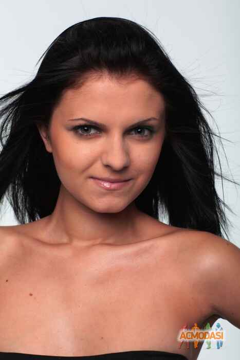 Яна Дмитриевна Кравцова фото №60120. Завантажено 20 Серпня 2011