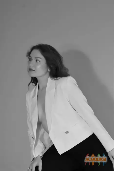 Юлія  Свирид фото №1749912. Завантажено 22 Листопада 2025