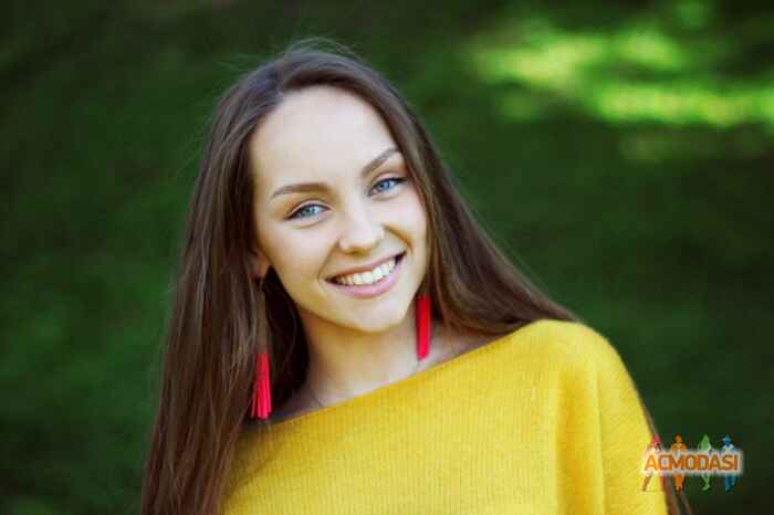Роксоляна  Сирота фото №986022. Завантажено 16 Листопада 2016