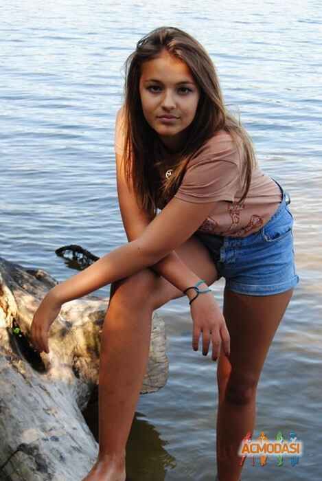 Марина  Олеговна фото №85813. Завантажено 12 Жовтня 2011