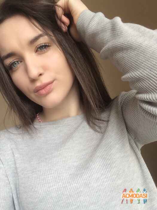 Яна Романівна Ничик фото №1189483. Завантажено 18 Лютого 2018