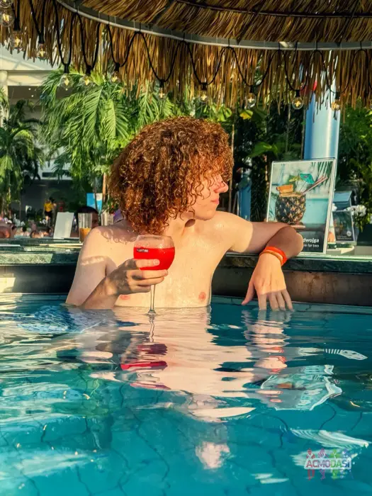 Nikita  Enanov фото №1748774. Завантажено 20 Жовтня 2025