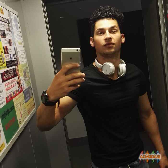 Женя Сергеевич Елагин фото №1141149. Завантажено 22 Листопада 2017