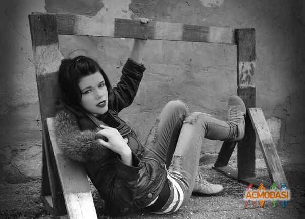 Ліна Дмитрівна Дзюбенко фото №1174147. Завантажено 28 Січня 2018