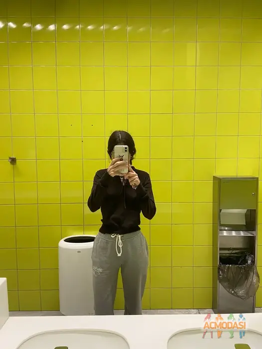 Каріна  Николюк фото №1741119. Завантажено 19 Березня 2025