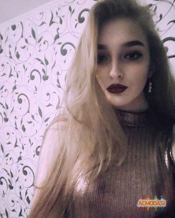 Юля Володимирівна Дубовик фото №1194987. Завантажено 25 Лютого 2018