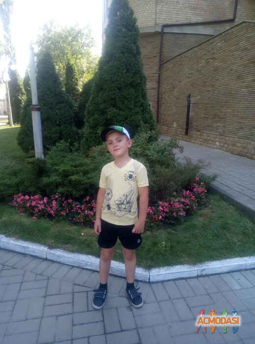 Владислав Iгорович Нiколенко фото №1108046. Завантажено 23 Вересня 2017