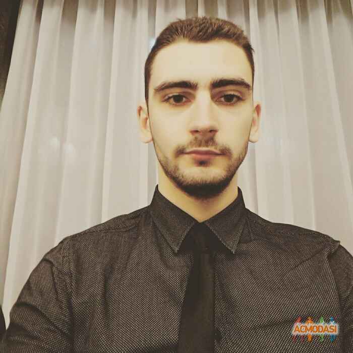 Владислав Вадимович Рощин фото №861517. Завантажено 15 Грудня 2015