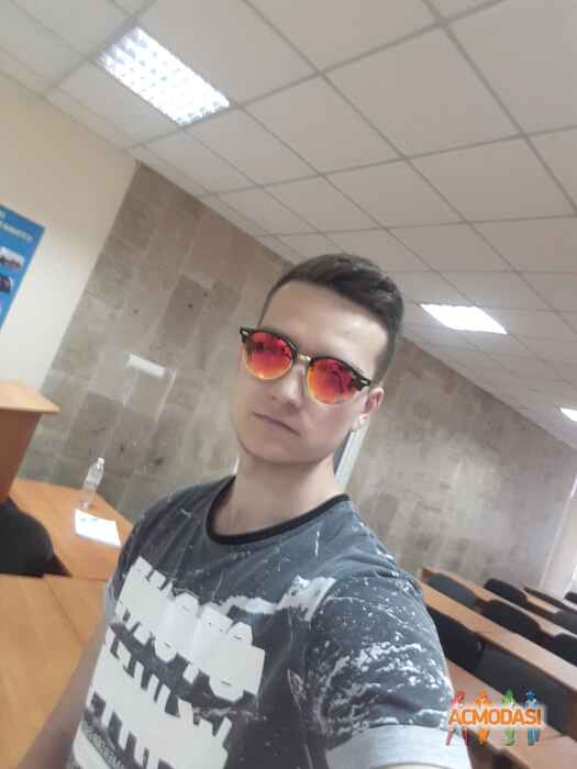 Юрій Ростиславович Никифорчин фото №1258353. Завантажено 14 Липня 2018