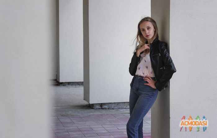 Аліна Анатоліївна Харчик фото №985374. Завантажено 15 Листопада 2016