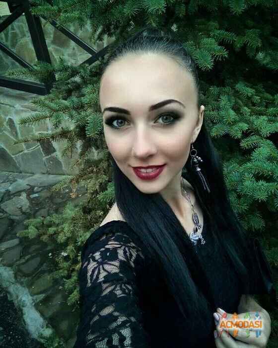 Яна  Пересенчук фото №1049870. Завантажено 02 Травня 2017
