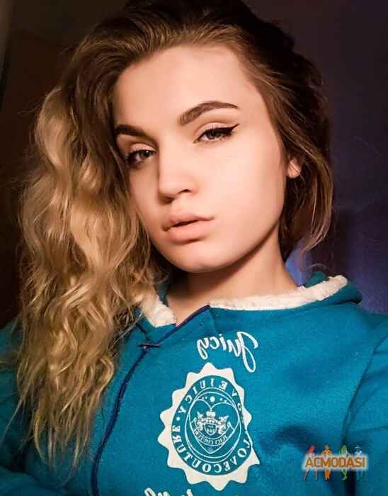 Карина Михайлівна Колеснікова фото №1416649. Завантажено 30 Червня 2019