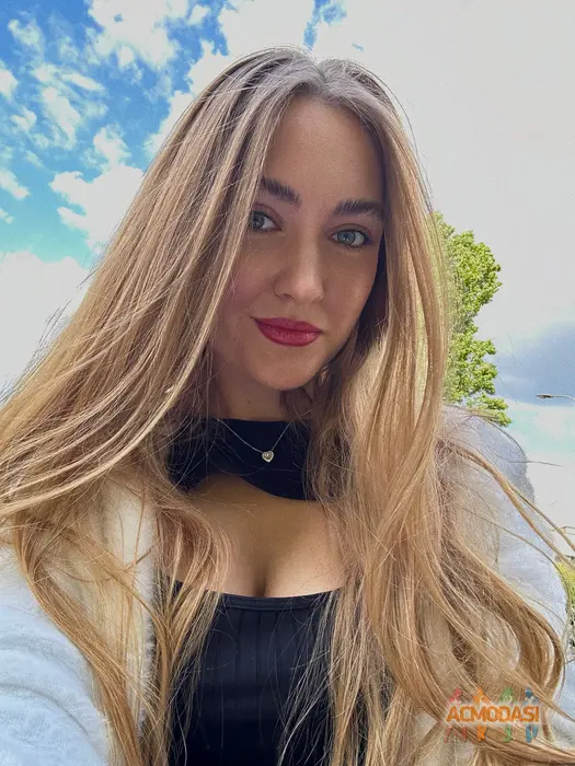 Karina  Romanova фото №1746590. Завантажено 28 Серпня 2025