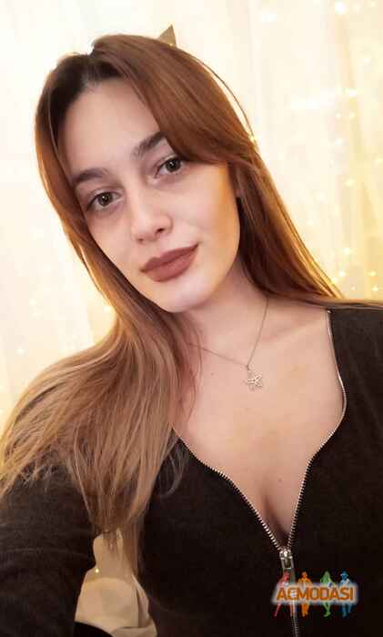 Люда Олегівна Потіха фото №1346841. Завантажено 08 Січня 2019