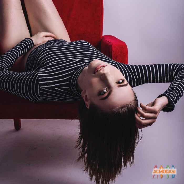 Полина Гринченко Вячеславовна фото №1353891. Завантажено 23 Січня 2019