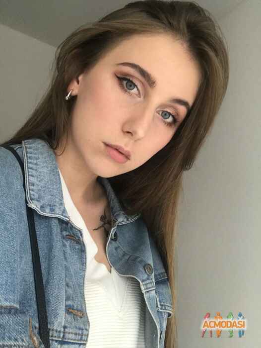 Христина Олегівна Романська фото №1510925. Завантажено 18 Лютого 2020