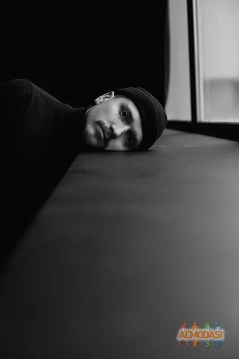 Владислав  Волинець фото №1745107. Завантажено 15 Липня 2025