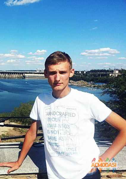Влад Владимирович Рыбко фото №889850. Завантажено 10 Березня 2016