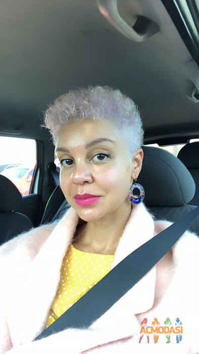 Луїза Кажиямбере Клаверівна фото №1473931. Завантажено 11 Листопада 2019