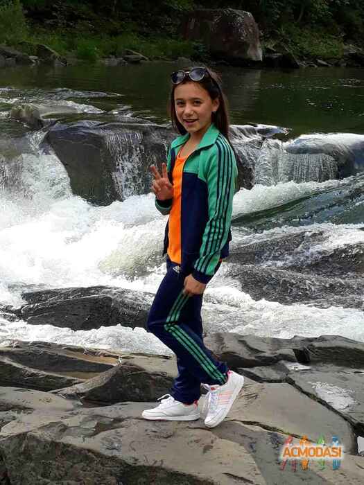 Діана Володимірівна Поліщук фото №1197990. Завантажено 01 Березня 2018