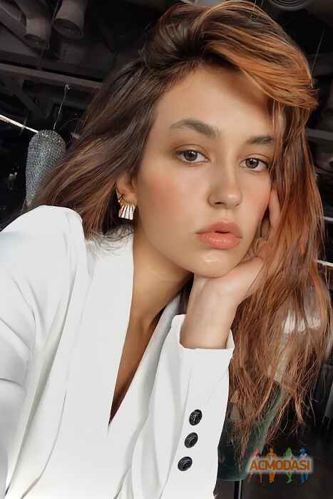 Николь  Туна фото №1601367. Завантажено 22 Січня 2021