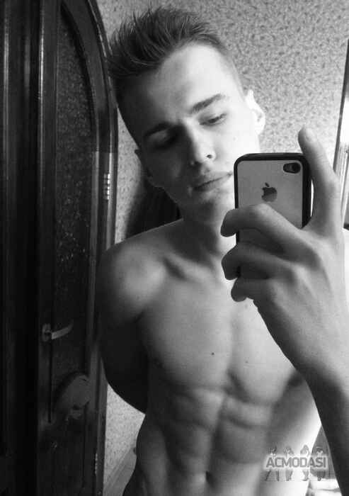 Daniel Vyacheslavovich Tsymbal фото №1157005. Завантажено 26 Грудня 2017