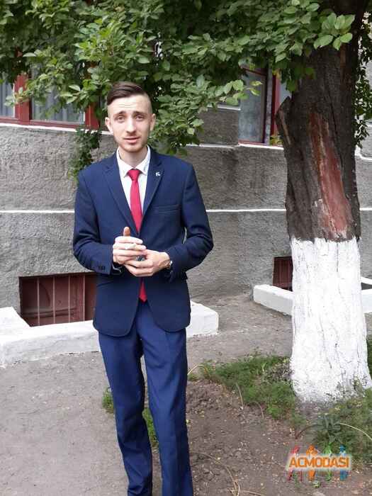 Богдан Валерійович Ісарчук фото №1088927. Завантажено 08 Серпня 2017