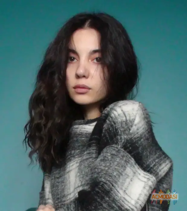 Lina  Giti фото №1751290. Завантажено 06 Січня 2026