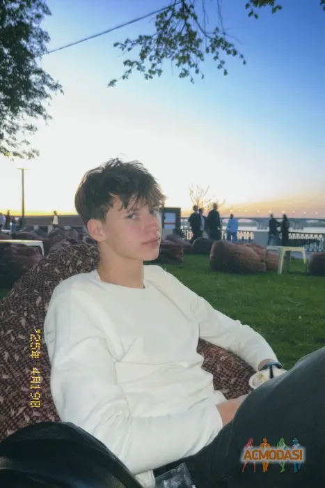 Корній  Бєлов фото №1750300. Завантажено 02 Грудня 2025