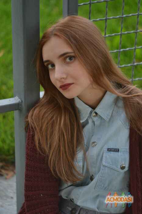 Крамарева Анастасія Романівна фото №1036594. Завантажено 27 Березня 2017