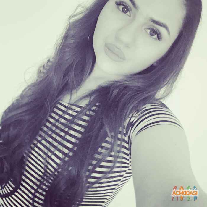 Лаура Петросовна Акопян фото №1082022. Завантажено 22 Липня 2017