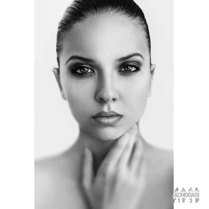 Олеся Валеріївна Дятлова фото №830298. Завантажено 11 Вересня 2015