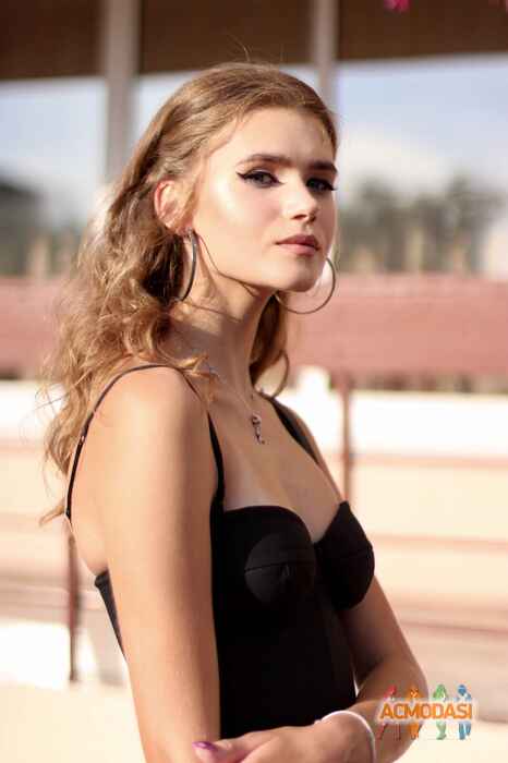 Alexandra  Sh фото №1463571. Завантажено 20 Жовтня 2019